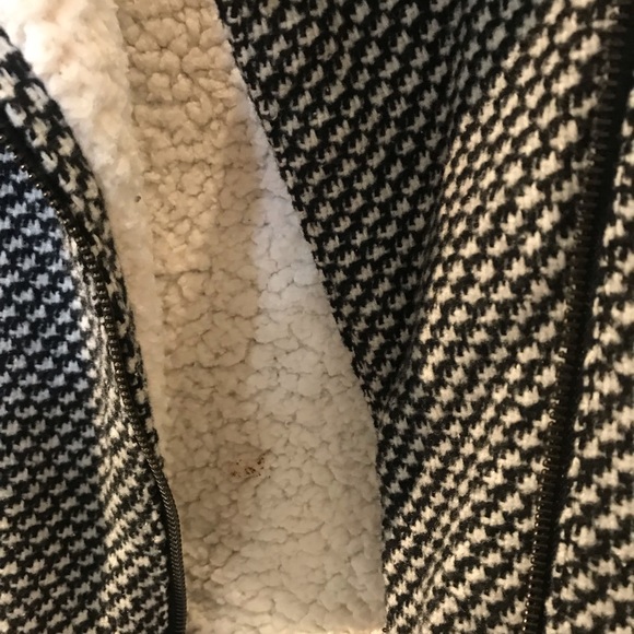 Moto / biker style jacket w/ plush faux fur lining - Picture 5 of 5